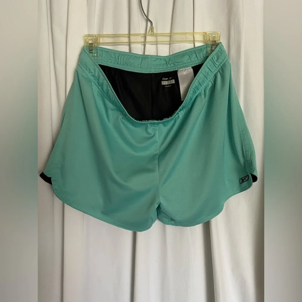 REEBOK Sz-M 80’s Sports Shorts in GUC- Everything Still Good, Even Tie & Elastic - Picture 3 of 11